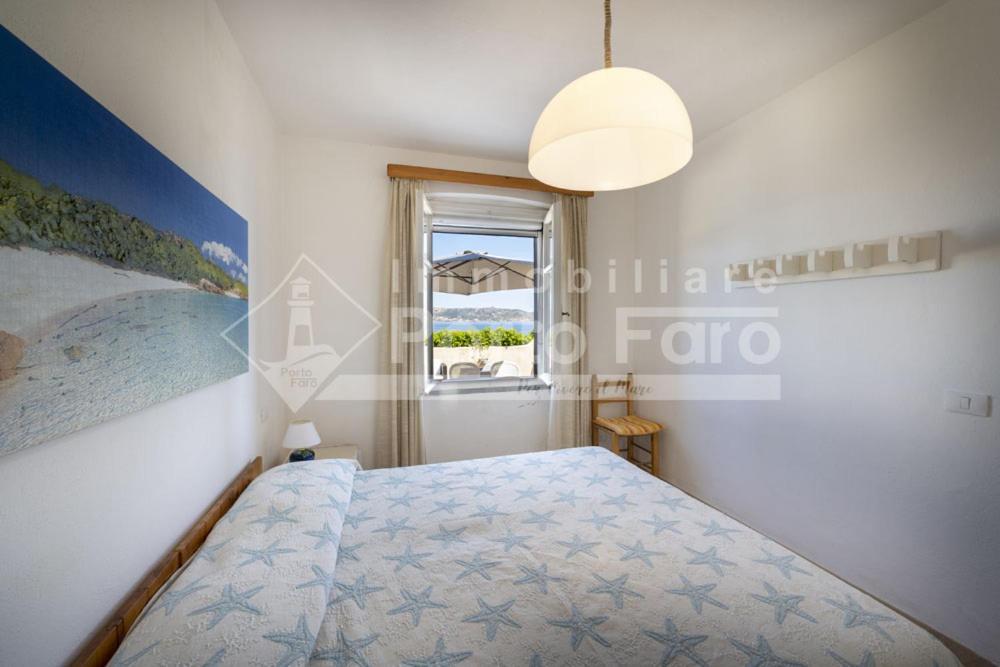 2 Pineta - Ampio Quadrilocale Sulla Spiaggia Di Porto Faro Палау Экстерьер фото